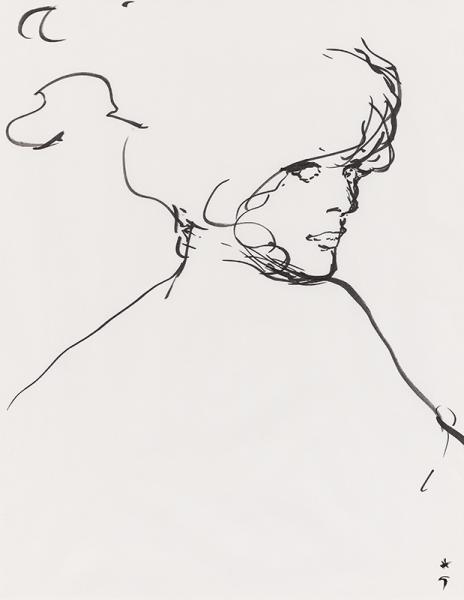 Par dessus l'épaule, cheveux relevés